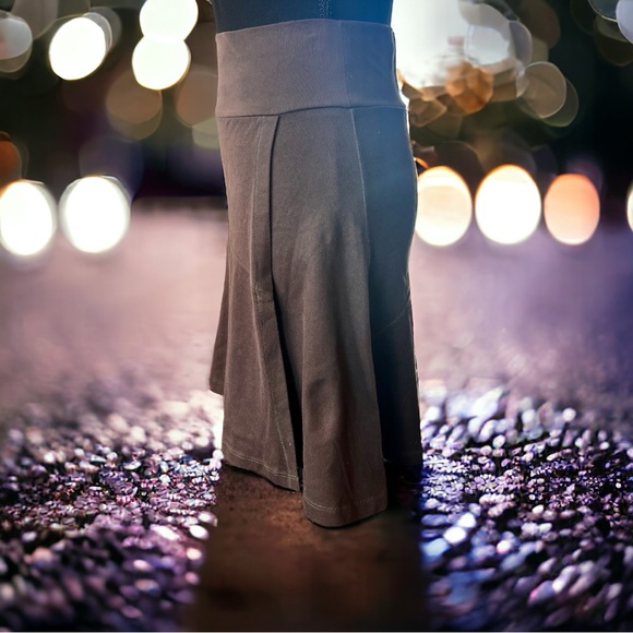 Athleta Women’s Fit Flare Everyday Skirt Brown Illusion Slit Zip Pocket XXS - Picture 2 of 11